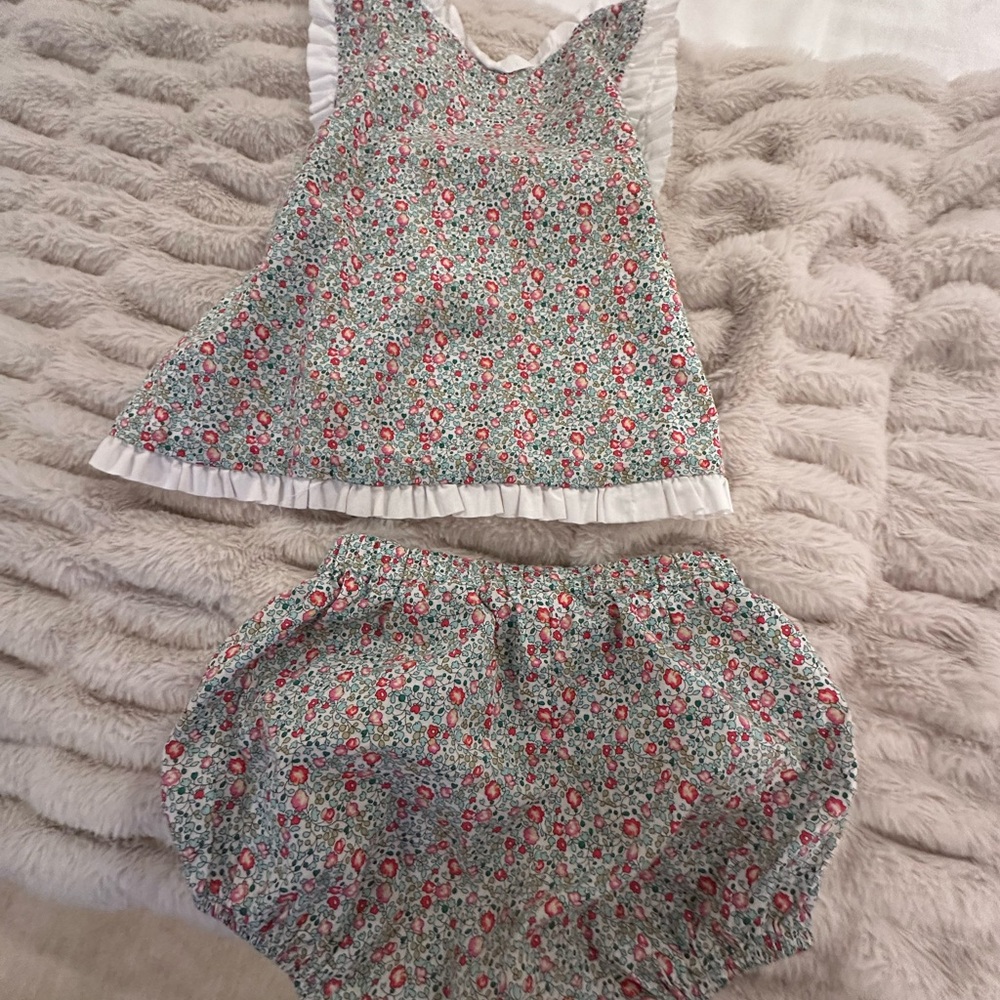 Pukatuka Toddler Floral Ruffle Tank and Bloomers Set